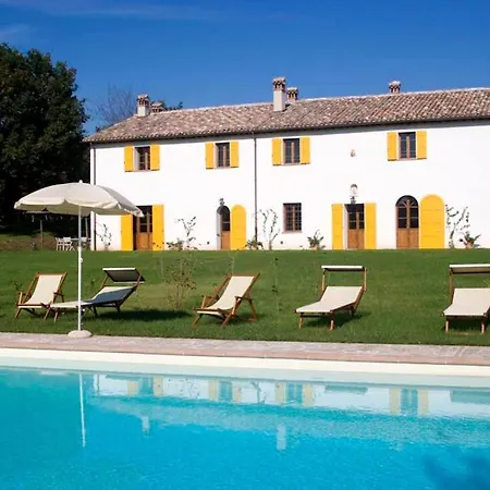 San Ruffillo Sleeps 6 Pool Wifi T762496
